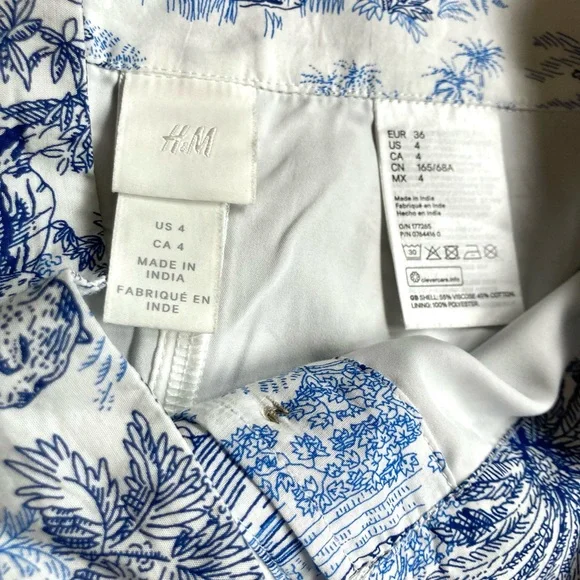 Stunning Patterned Maxi Skirt - Picture 3 of 4